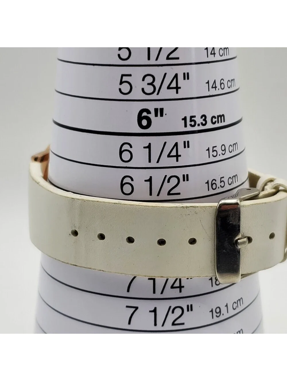 Geneva Watch Women 36mm Marble Style Dial White Band New Battery